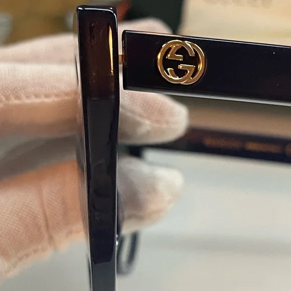 NWT authentic Gucci Womens Cat Eye Blue Fashion sunglasses .๐๐๐ - Picture 7 of 15